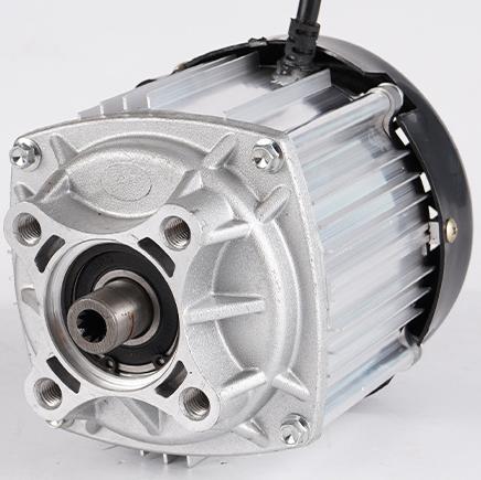 Động cơ tàu thủy rãnh then trong 650W